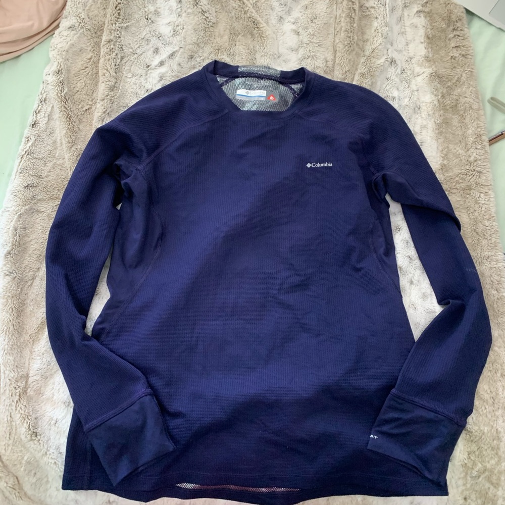 💜2/$12 DARK PURPLE THERMAL TOP